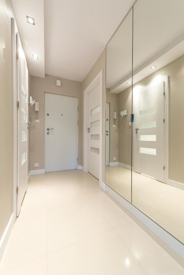 Chmielna 73 P&O Serviced Apartments Warszawa Eksteriør bilde