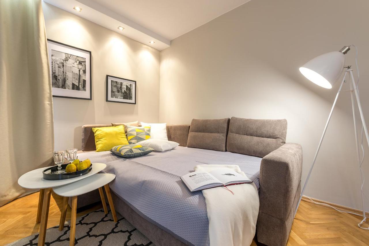 Chmielna 73 P&O Serviced Apartments Warszawa Eksteriør bilde
